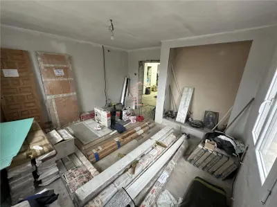Casa 5 camere parter + etaj, teren de 1000  mq  Livada - foto 7