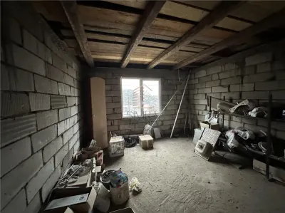 Casa 5 camere parter + etaj, teren de 1000  mq  Livada - foto 9