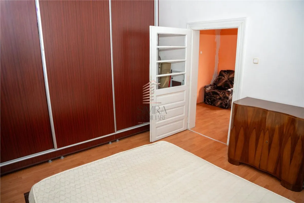 Casa cu teren de 930 mp pe Dealurile Oradiei - foto 9