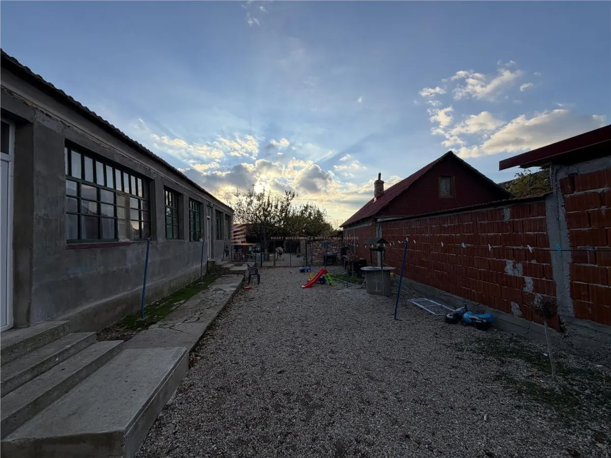 Casa cu teren de 1330 mp la 10 km de Oradea in Tarian - foto 9