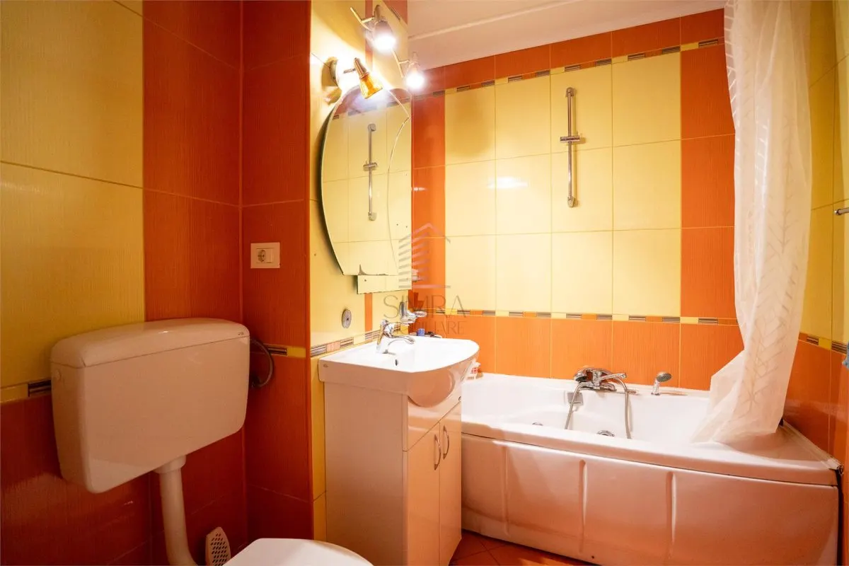Apartament 3 camere decomandat Rogerius - foto 6