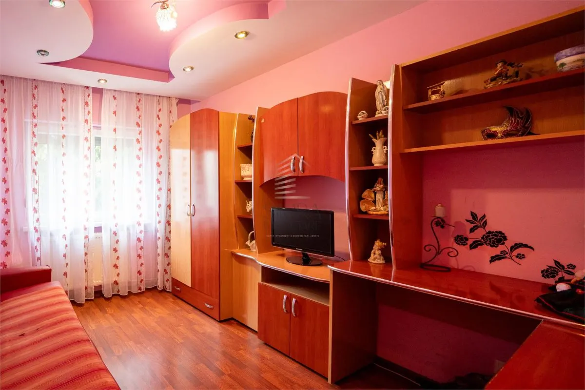 Apartament 3 camere decomandat Rogerius - foto 7