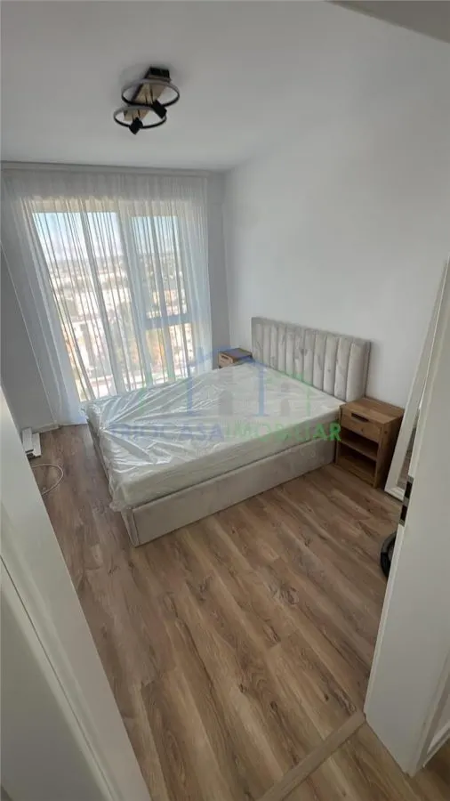 APARTAMENT 3 CAMERE DE INCHIRIAT , COMPLEX PRESIDENT  CU PARCARE - foto 12