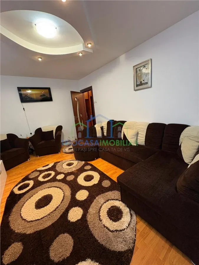 Apartament 3 camere Sarari - foto 2