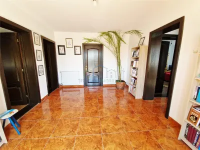 CASA P +E , 5 camere -Cosoveni - foto 11