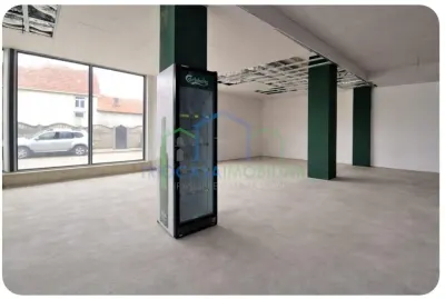SPATIU COMERCIAL STRADAL  FILIASI 187 mp DE INCHIRIAT - foto 2
