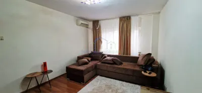 Apartament 4 camere, et. 3 din 4, zona Garii - Craiova