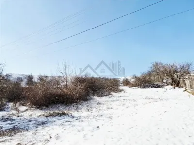 Teren intravilan pentru casa - Iasi