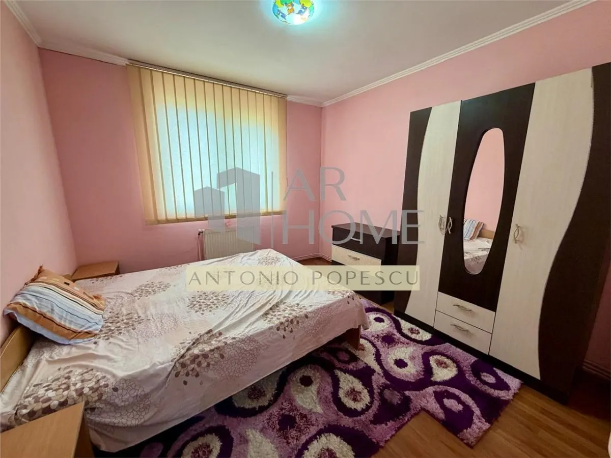 Apartament 2 camere, garaj si centrala proprie, Ploiesti, Zona Gageni - foto 7