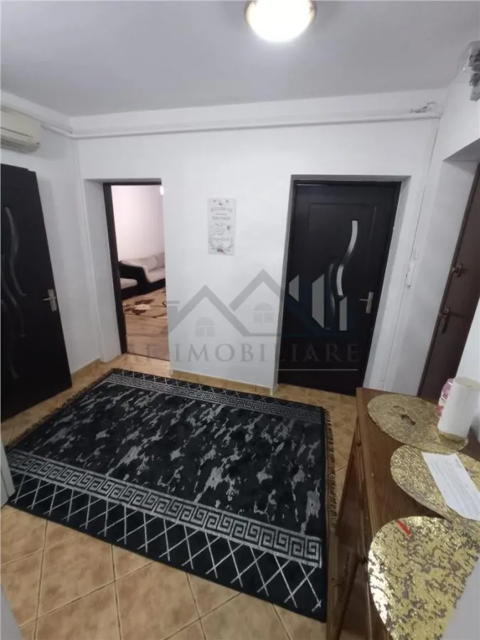 Apartament 4 camere  Podu Ros - Bd Tutora - foto 7