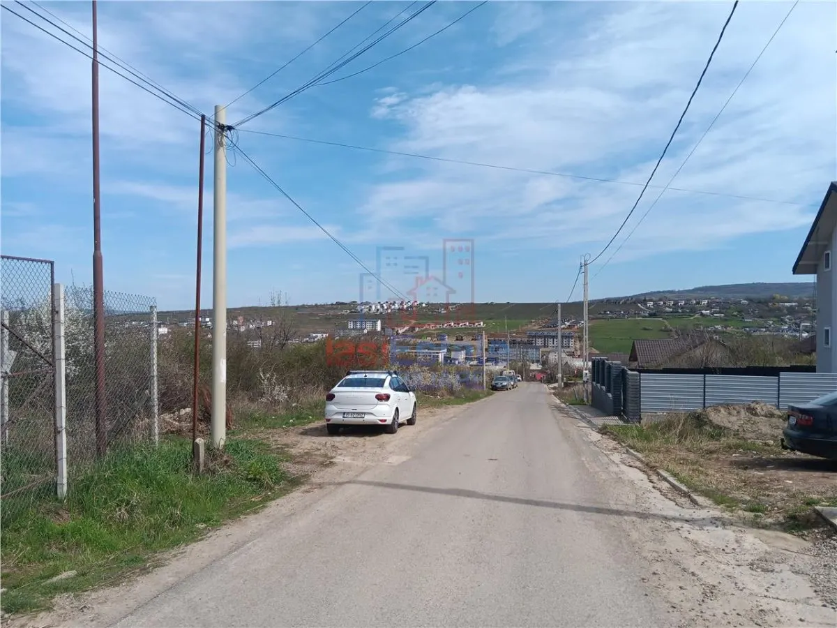 Visan str Valea Viilor TEREN 1122mp cu dubla deschidere toate utilitatile zonei - foto 8