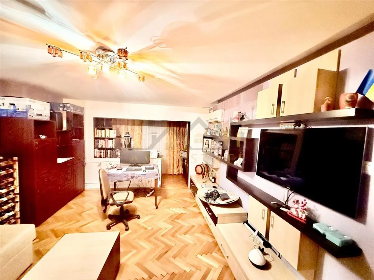 Aparatment 4 camere | Decomandat | 100 mp - Zona Sagului - foto 4
