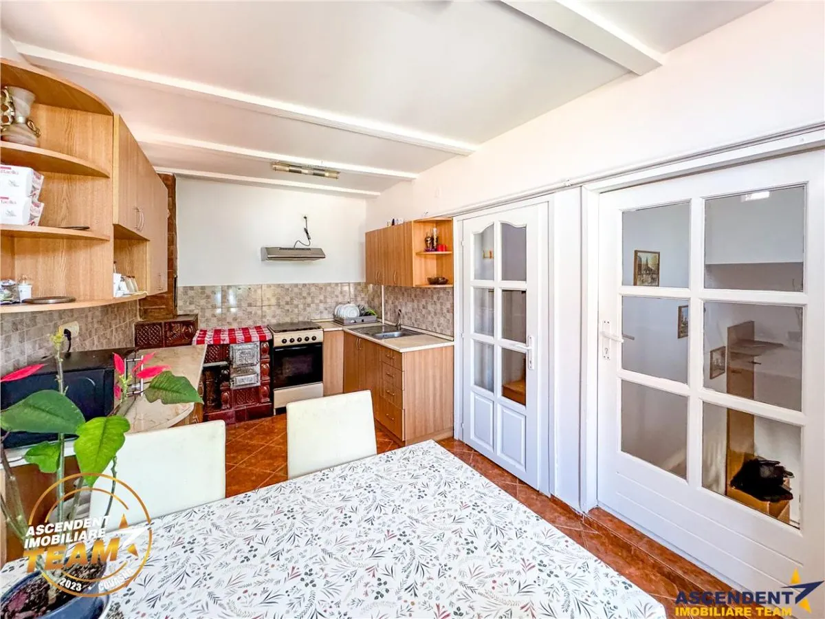 Tur 3D! Casa cu etaj,mobilata si echipata, Simeria,Sfantu Gheorghe - foto 14