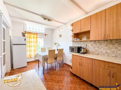 Tur 3D! Casa cu etaj,mobilata si echipata, Simeria,Sfantu Gheorghe - foto 3