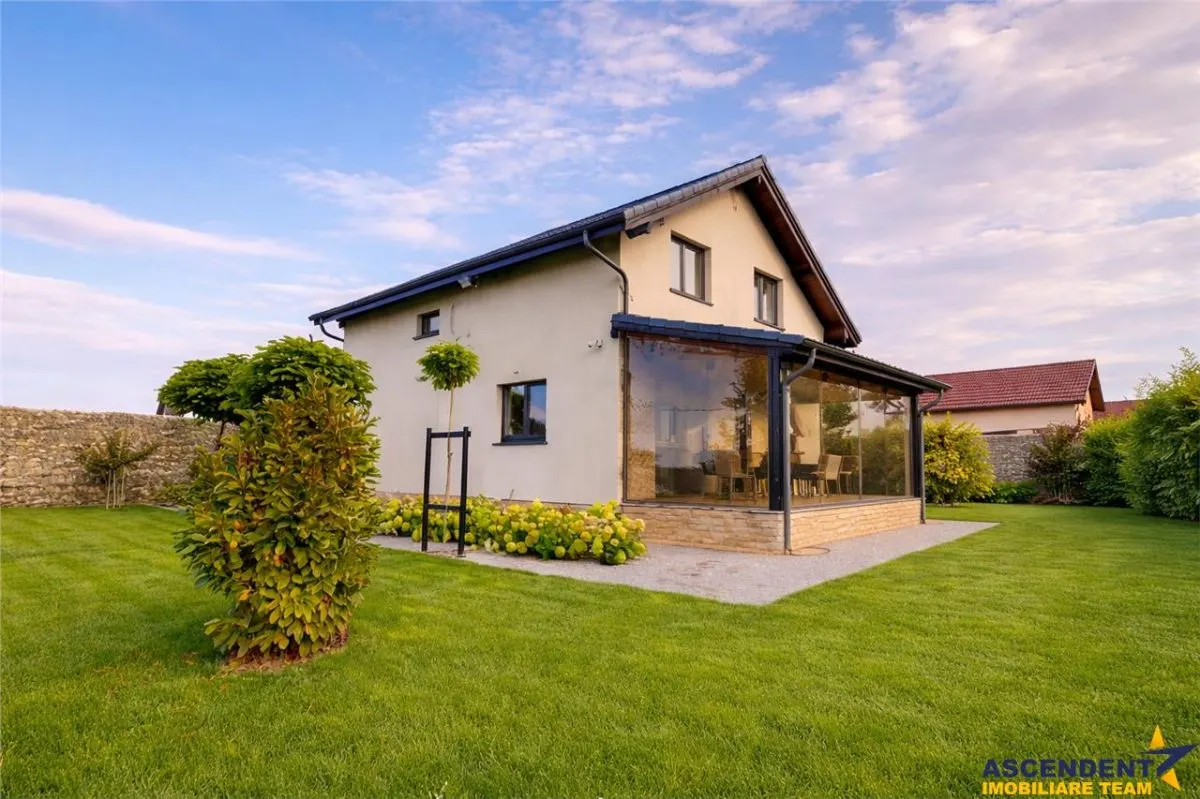 Resedinta high-tech, lot privat 1.000 mp, Tarlungeni, Brasov: Tur LIVE! - foto 2