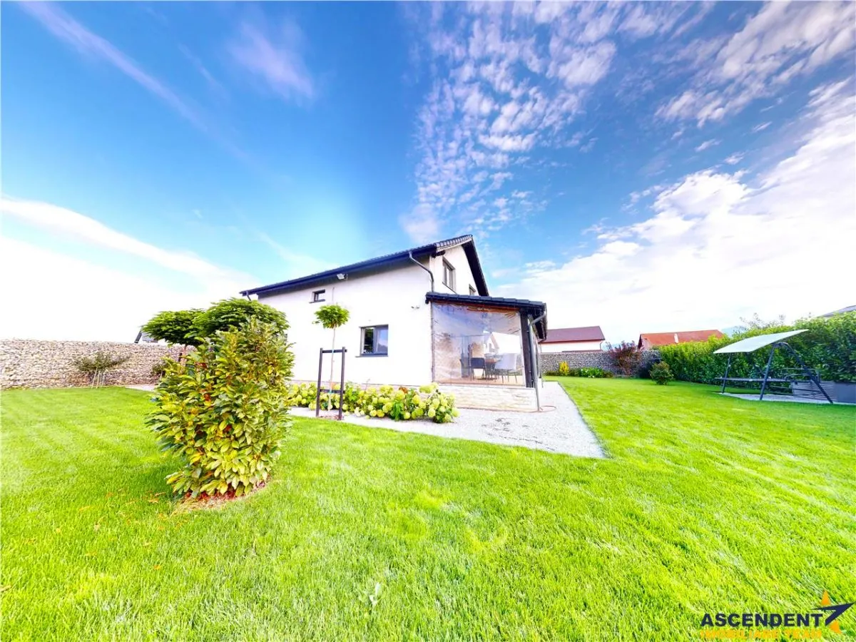 Resedinta high-tech, lot privat 1.000 mp, Tarlungeni, Brasov: Tur LIVE! - foto 19