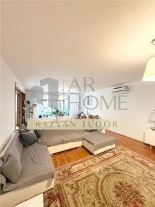 Casa 5 camere lux , cu garaj , beci ,  Ploiesti , ultracentral - Ploiesti