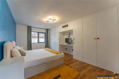 FILM& 3D! Vila high tech, cu semineu, jacuzzi, terasa, 10 camere, Central, Brasov - foto 17