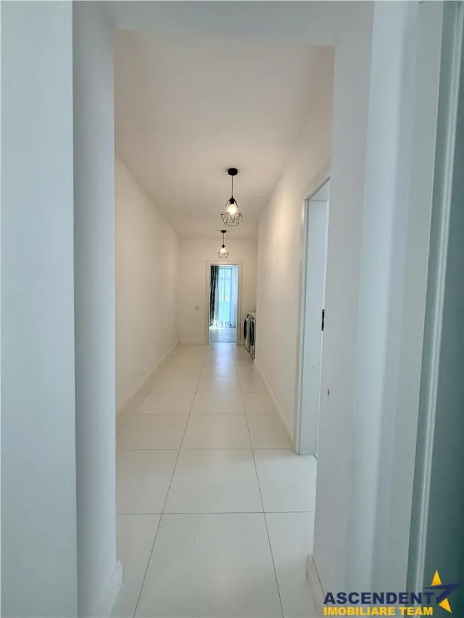 Proprietate la cheie, aspect deosebit, priveliste, Cristian, Brasov - foto 13