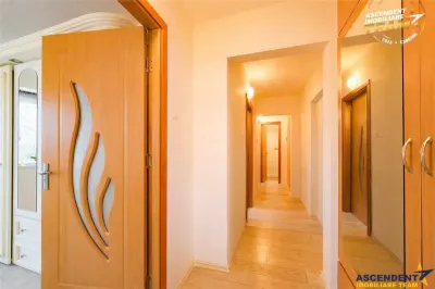 LIVE! Camin decomandat,4 camere,2 bai, conditii apreciabile,Ciucului,Sfantu Gheorghe - foto 5