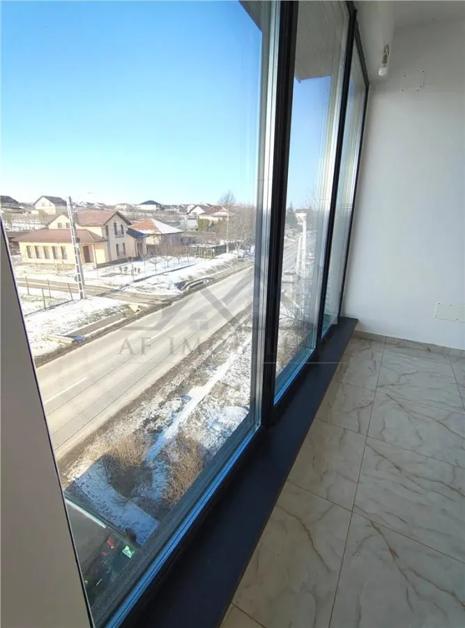 Spatiu Lunca Cetatuii - langa Centura - foto 14