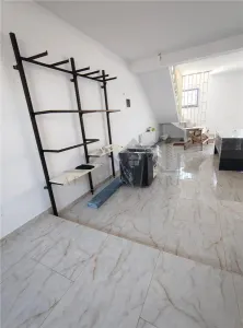 Spatiu Lunca Cetatuii - langa Centura - foto 20