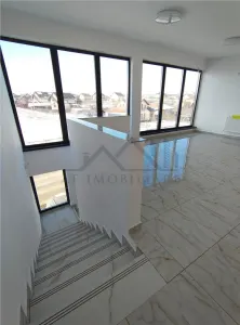Spatiu Lunca Cetatuii - langa Centura - foto 7