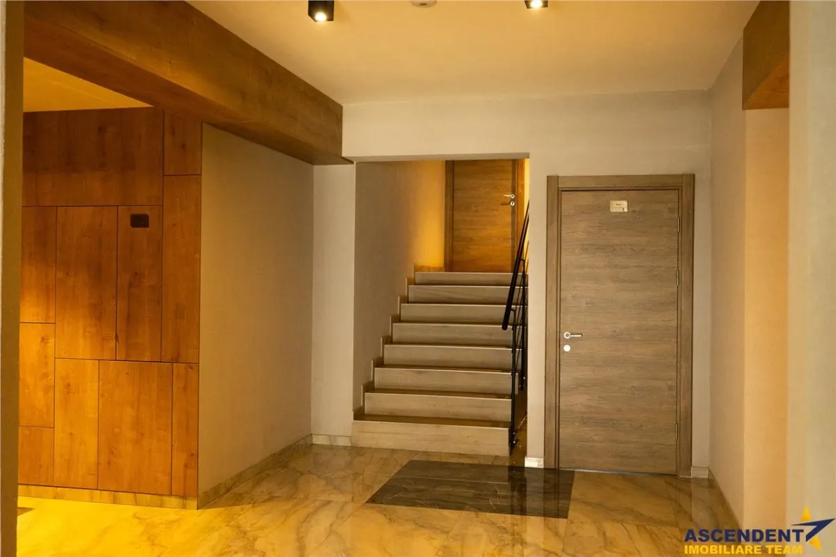 Apartament 2 camere,tip penthouse,mobilat, utilat,2 terase,100mp,Tractorul,Brasov. - foto 22