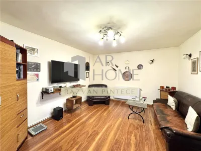 Vanzare apartament in vila, 5 camere, zona Cantacuzino, Ploiesti. - Ploiesti