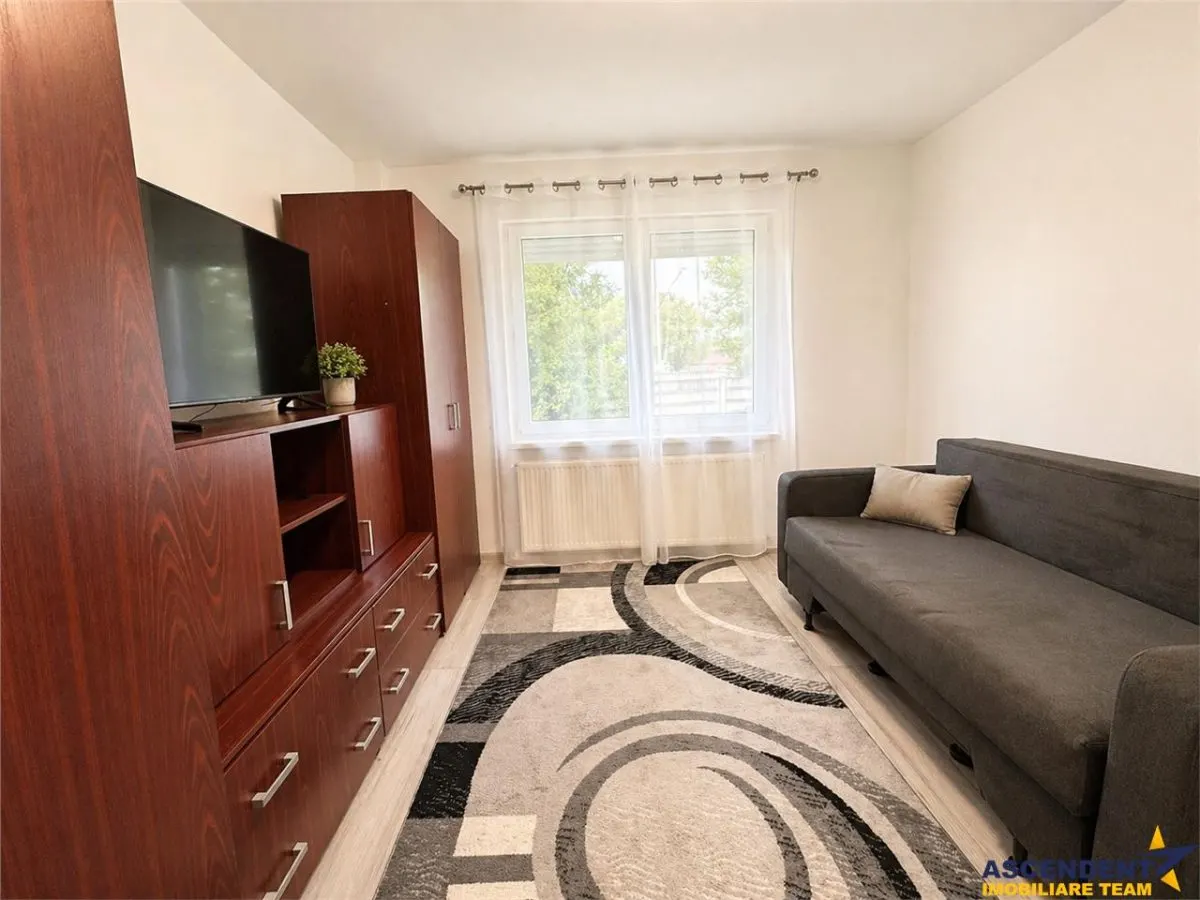 Apartament cochet, decomandat, 1 camera, renovat, mobilat, Unirii, Targu Mures - foto 1