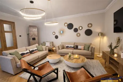 Refugiu urban lux, apartament spectaculos pe aleea pietonala a Postavarului,Centrul Istoric - Brasov