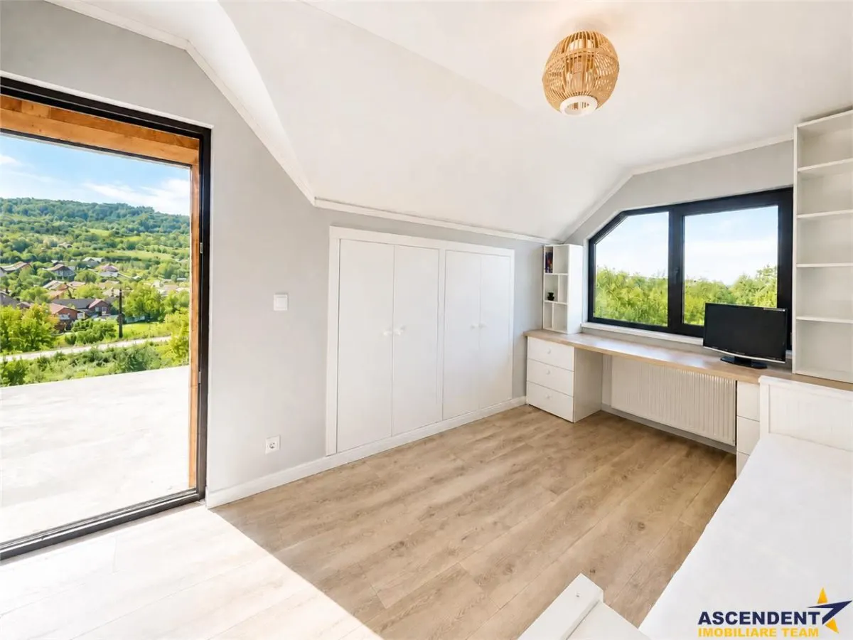 Casa noua Persani, 2022, panorama, design elegant, echipata, 1.532 mp teren - foto 12