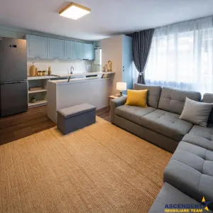 Apartament 3 camere, decomandat, etaj 1, bloc tip vila, Tractorul, Brasov - Brasov