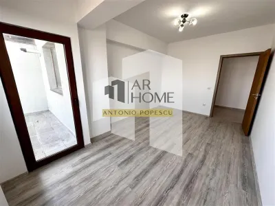 Vanzare apartament 3 camere, bloc 2010, Ploiesti, zona Centrala - foto 6
