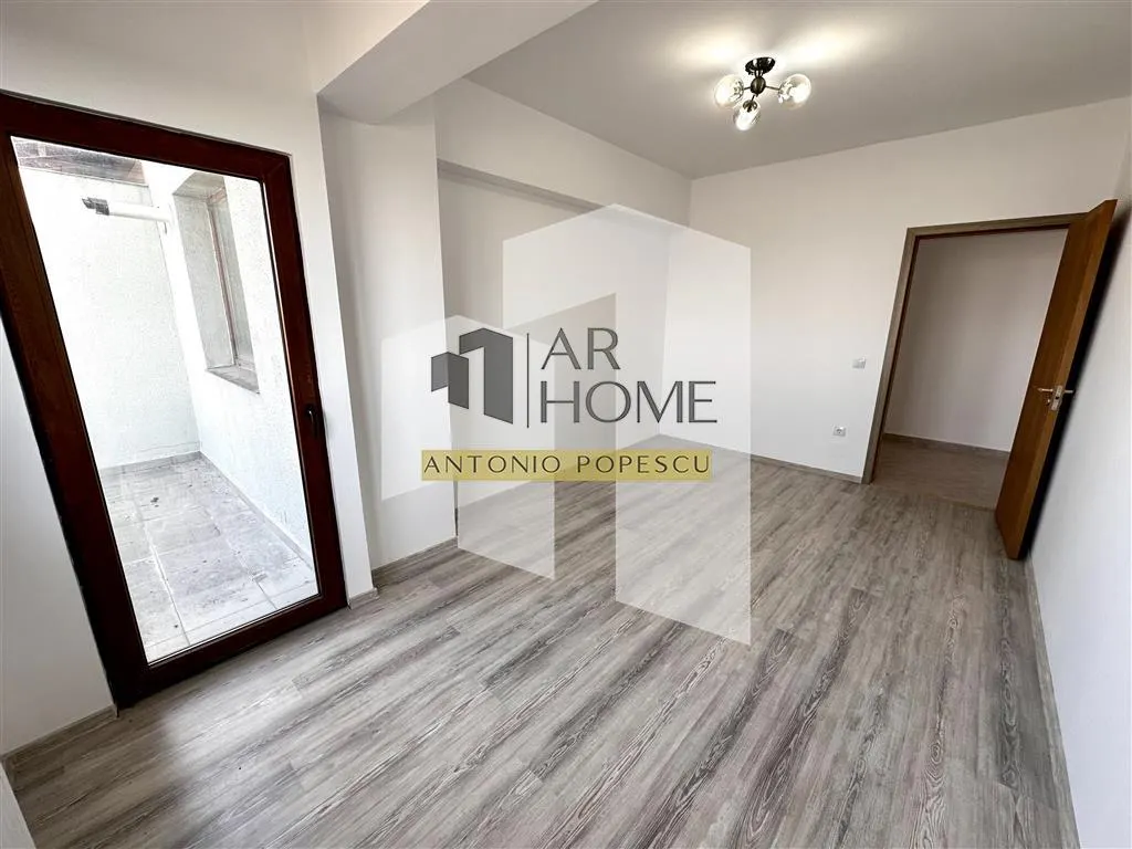 Vanzare apartament 3 camere, bloc 2010, Ploiesti, zona Centrala - foto 6