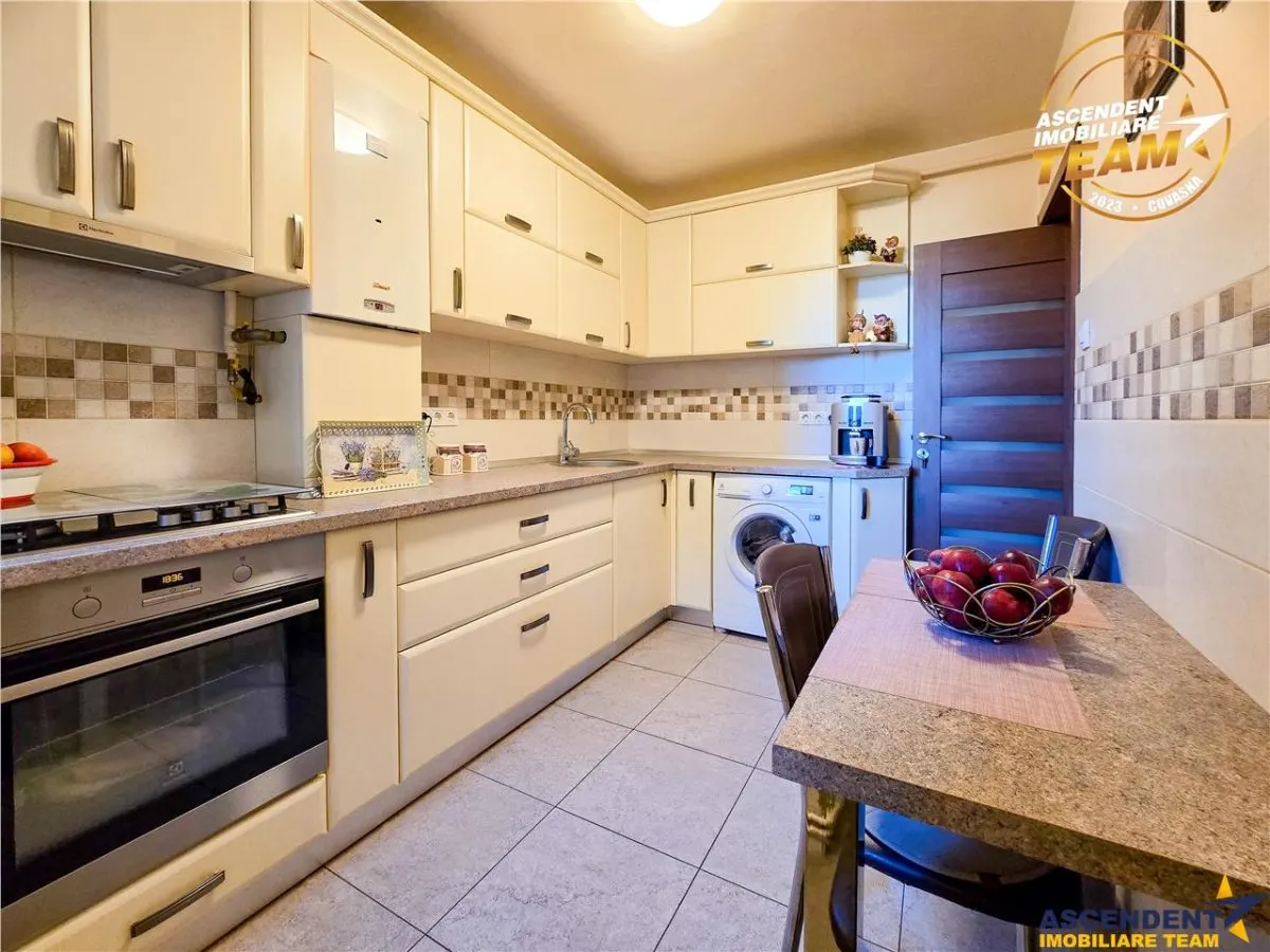 Decomandat, 3camere, etaj1, parcare inclusa, Aleea Teilor, Simeria, Sfantu Gheorghe - foto 14