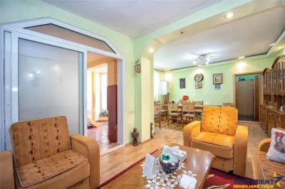 Pe incantare florala, casa cu 5 camere, curte individuala - Central, Brasov - foto 14