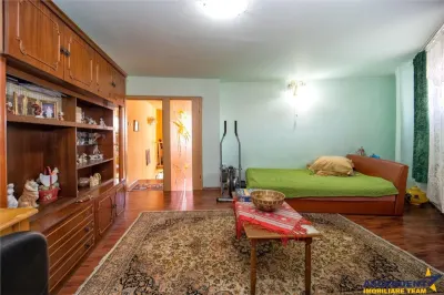 Pe incantare florala, casa cu 5 camere, curte individuala - Central, Brasov - foto 18