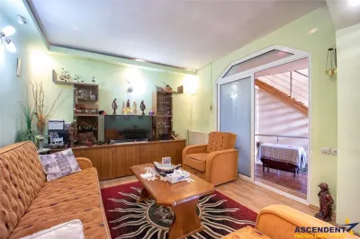 Pe incantare florala, casa cu 5 camere, curte individuala - Central, Brasov - foto 5