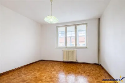Apartament confortabil,2 camere,etaj 2, zona linistita si accesibila,Simeria,Sfantu Gheorghe - foto 4