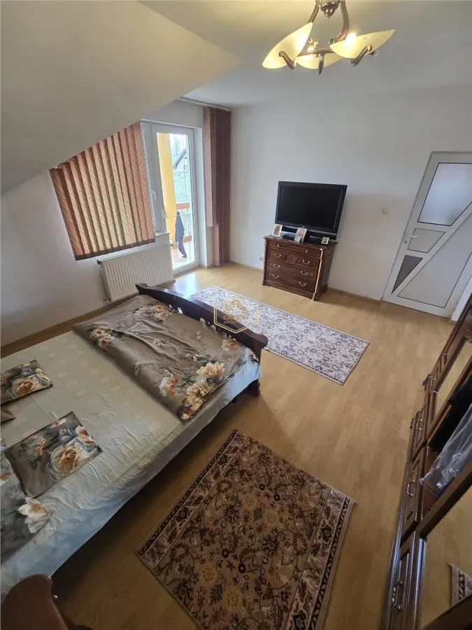 Proprietate rara | Casa cu 4 camere si teren 1.460 mp | Lucian Blaga - foto 13