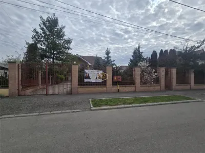 Proprietate rara | Casa cu 4 camere si teren 1.460 mp | Lucian Blaga - foto 5