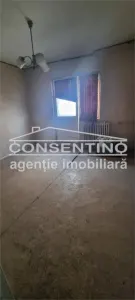 Se vinde imobil cu 3 camere , Brosteni, decomandat - foto 6
