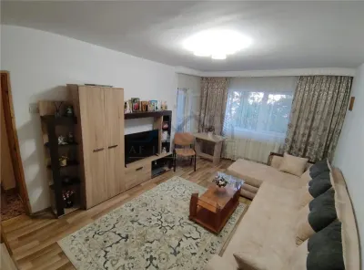 Apartament 3 camere CUG zona Tudor Neculai - foto 11