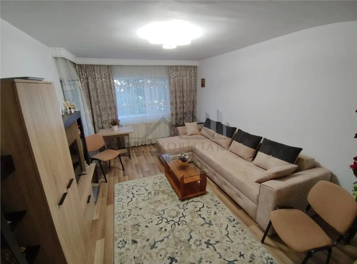 Apartament 3 camere CUG zona Tudor Neculai - foto 4