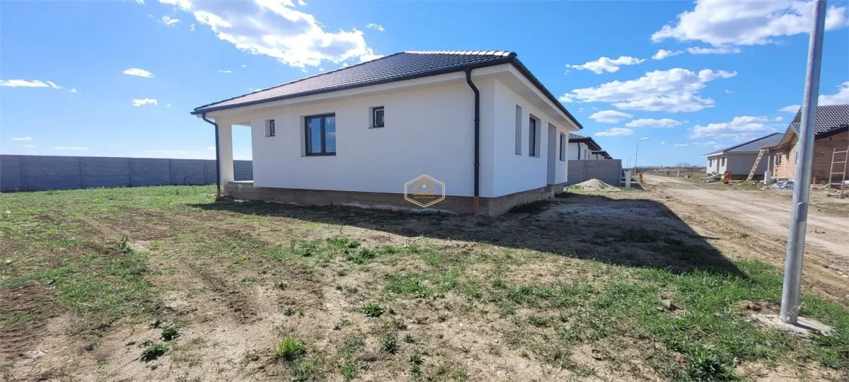 Casa Noua cu 4 camere in Lazuri | Teren 550 mp - foto 3
