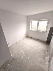 Apartament 4 camere | Str. Lalelei | Micro 16 - foto 11