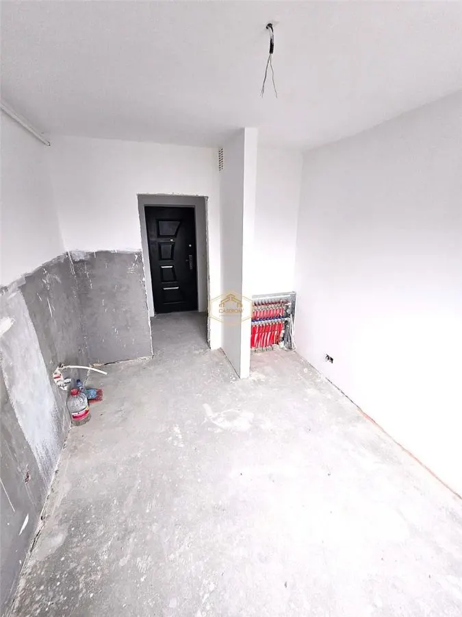 Apartament 4 camere | Str. Lalelei | Micro 16 - foto 12