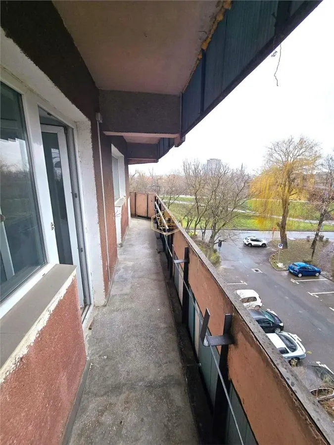 Apartament 4 camere | Str. Lalelei | Micro 16 - foto 18