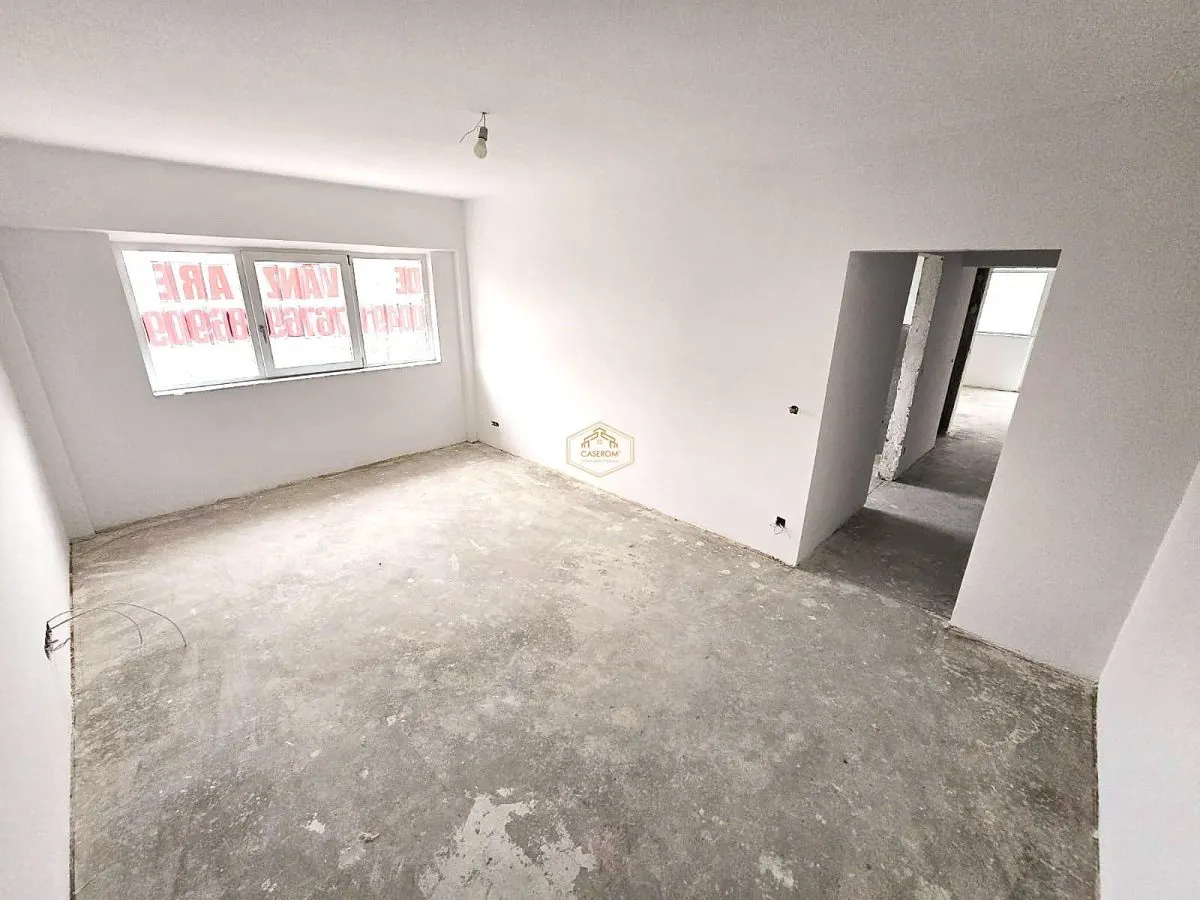 Apartament 4 camere | Str. Lalelei | Micro 16 - foto 3